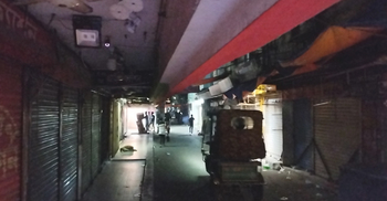 নারায়ণগঞ্জে রাত ৮টার পর মার্কেট-দোকানপাট বন্ধ