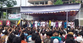 স্বৈরতন্ত্র-পরিবারতন্ত্র দেশ থেকে বিতাড়িত করতে হবে
