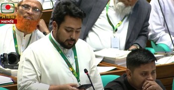 বিএনপির এমপিদের দ্রুত সংবিধান সংস্কার কমিশনে শপথের আহ্বান নাহিদের