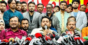 বাংলাদেশকে পুরোনো রাজনীতির পথে ফেরত যেতে দেব না: নাহিদ ইসলাম