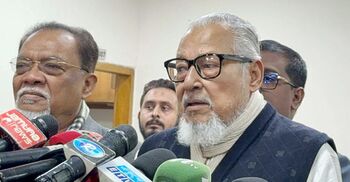 সিইসির সঙ্গে বিএনপির বৈঠক, মনোনয়নপত্রের তথ্য স্পষ্ট করার আহ্বান