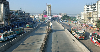 ‘পেটের দায়ে বাধ্য হয়েছি বাস নিয়ে মহাসড়কে আসতে’