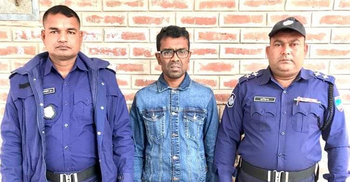 স্কুলছাত্রের পায়ের রগ কাটার ঘটনায় গ্রেফতার ১