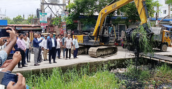 নারায়ণঞ্জের দুই দশকের জলাবদ্ধতা নিরসনে কাজ শুরু