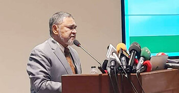 CEC aims to introduce limited-scale expat voting