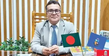অপসারণের গুঞ্জনের মধ্যেই অস্ট্রেলিয়া যাচ্ছেন জাতীয় বিশ্ববিদ্যালয় ভিসি
