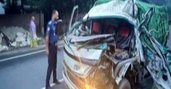 নাটোরে পিকআপে ট্রাকের ধাক্কায় যুবক নিহত