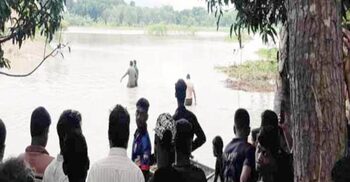 পদ্মায় সাঁতার শিখতে গিয়ে নিখোঁজ ২ মাদরাসারছাত্রের মরদেহ উদ্ধার