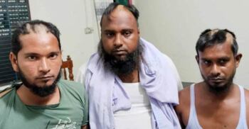 মাদরাসার নামে সাহায্য তোলা তিনজনকে চুল কেটে গণপিটুনি