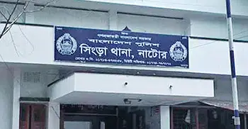 মরদেহ উদ্ধারে গিয়ে হামলার শিকার ৩ পুলিশ সদস্য, গাড়ি ভাঙচুর