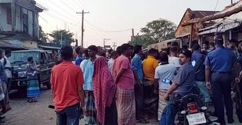 নাটোরে গোডাউনে মিললো ১৩ টন গুলির খোসা