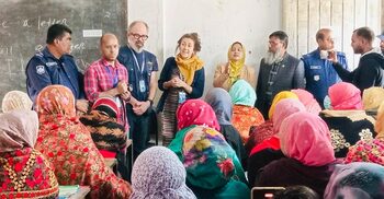 নাটোরে নির্বাচনি প্রস্তুতি পরিদর্শনে ইইউর প্রতিনিধি দল