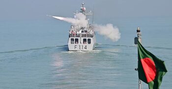 বঙ্গোপসাগরে সফলভাবে নৌবাহিনীর ক্ষেপণাস্ত্র উৎক্ষেপণ