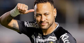 দুই মাস পর মাঠে ফিরলেন নেইমার, বিশ্বকাপ নিয়ে নতুন স্বপ্ন