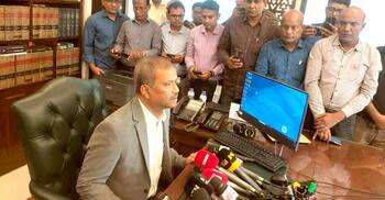 শেখ হাসিনার বিচারের রায়ে সন্তুষ্ট আইন উপদেষ্টা