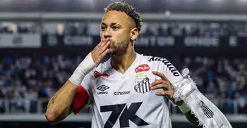 ২০২৬ বিশ্বকাপ পর্যন্ত সান্তোসে থাকছেন নেইমার!