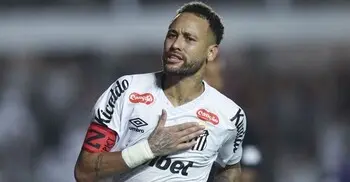 এখনও সুযোগ আছে নেইমারের বিশ্বকাপ দলে ঢোকার: আনচেলত্তি