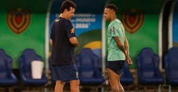 Brazil coach Diniz excited about Neymar, Vinicius combination