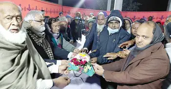 বিএনপিতে যোগ দিলেন আ’লীগের শতাধিক নেতাকর্মী