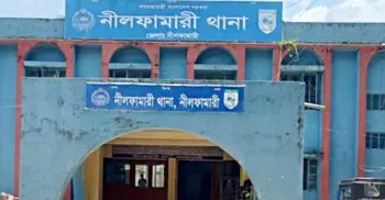 মায়ের সঙ্গে পরকীয়া, যুবককে গলা কেটে হত্যা ছেলের