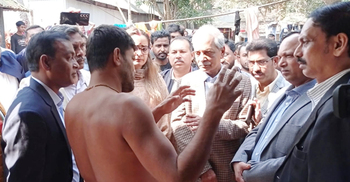 নৌকার বাইরে গেলেই হিন্দুদের নির্যাতন করা হয়: নিতাই রায় চৌধুরী