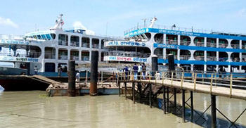 হাতিয়ার সঙ্গে নৌযোগাযোগ বন্ধ