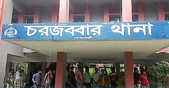 ফল কিনে না দেওয়ায় সন্তানসহ মায়ের বিষপান, মারাই গেলো শিশুটি