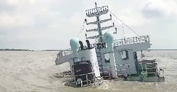 মেঘনায় সিরামিকের গুঁড়া নিয়ে ডুবলো জাহাজ, নাবিকসহ ১২ জন উদ্ধার