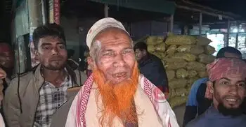 মার্কার প্রচারে সরগরম প্রার্থীরা, গণভোট বোঝেন না দ্বীপের ৯০ ভাগ মানুষ