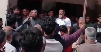 সভাপতি হতে বিদ্যালয় ঘেরাও করার অভিযোগ যুবদল নেতার বিরুদ্ধে