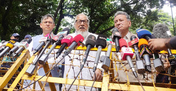 BNP warns against any constitutional crisis, meets Yunus