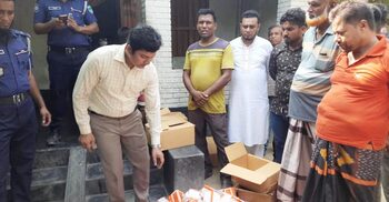 চুয়াডাঙ্গায় নকল ওরস্যালাইন বিক্রি, দুই দোকানির জরিমানা