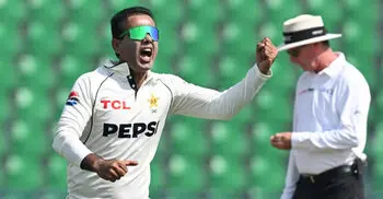 বাংলাদেশের বিপক্ষে নীরবে বিশ্বরেকর্ড গড়লেন ৪০ ছুঁইছুঁই নোমান