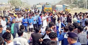 অবরোধের ৩ ঘণ্টা পর ঢাকা-সিলেট মহাসড়ক ছাড়লেন শিক্ষার্থীরা