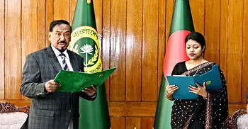 এমপি হিসেবে শপথ নিলেন নুসরাত তাবাসসুম