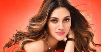 নতুন বিতর্কে জড়ালেন নুসরাত