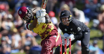 আরও একটি শ্বাসরুদ্ধকর ম্যাচ, আবারও জয় নিউজিল্যান্ডের