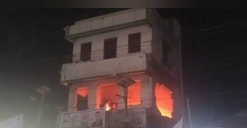 ময়মনসিংহে আওয়ামী লীগের কার্যালয়ে বৈষম্যবিরোধীদের আগুন