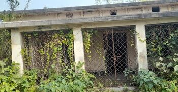 সোনালি অতীত হারিয়ে রেশম বীজাগার এখন ‘ভূতের’ ডেরা