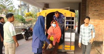 ৮ কুকুরছানা হত্যায় কারাগারে সেই নারী