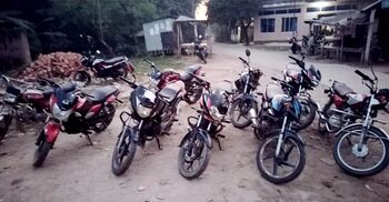 কৃষকদল নেতার বাড়ির পাশ থেকে লুট হওয়া ৯ মোটরসাইকেল উদ্ধার