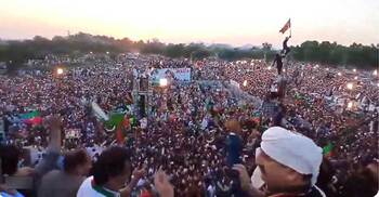 Thousands in Pakistan protest, demand Imran Khan’s release