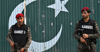 Pakistan army kills 30 ‘militants’ crossing from Afghanistan