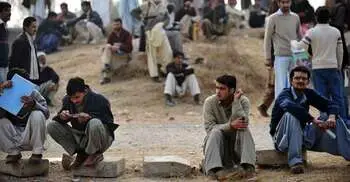 পাকিস্তানে ২১ বছরে সর্বোচ্চ বেকারত্ব