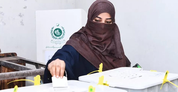 Pakistan election delayed in latest political crisis