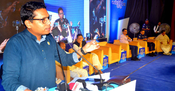 বর্তমান সরকার ১৪ বছরে যে উন্নয়ন করেছে অন্য সরকার ৪০ বছরেও পারেনি