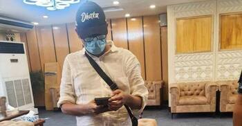 Palak detained at airport en route to Delh