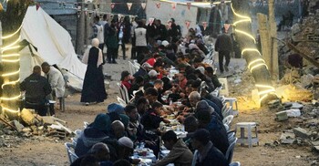 ধ্বংসস্তূপে চাপা ঈদ আনন্দ, মধ্যপ্রাচ্যজুড়ে হাহাকার আর অনিশ্চয়তা