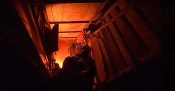 Fire erupts in Purana Paltan highrise, 7 fire engines respond