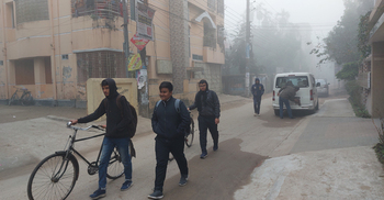 পঞ্চগড়ে দ্বিতীয় দফার মৃদু শৈত্যপ্রবাহে হাড় কাঁপানো শীত